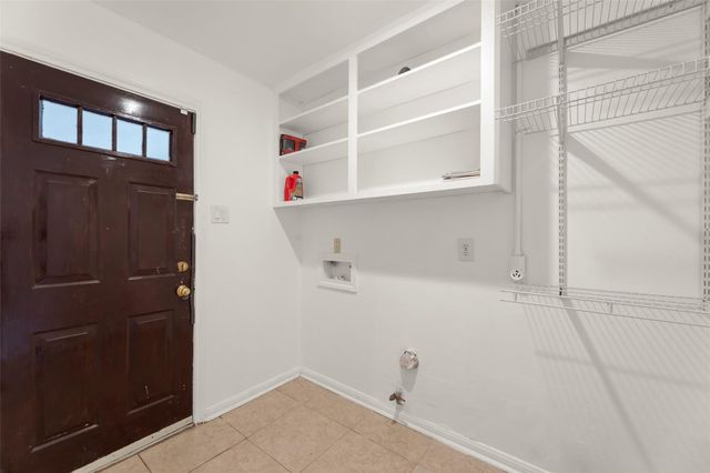 5623 Dumfries Drive, Houston, TX 77096