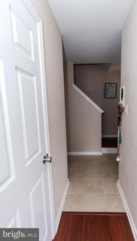 219 KNOLL DR, Blackwood, NJ 08012