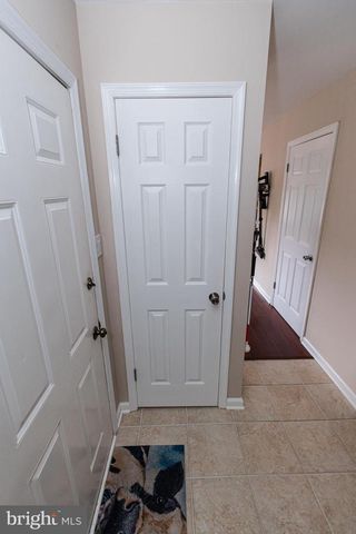 219 KNOLL DR, Blackwood, NJ 08012