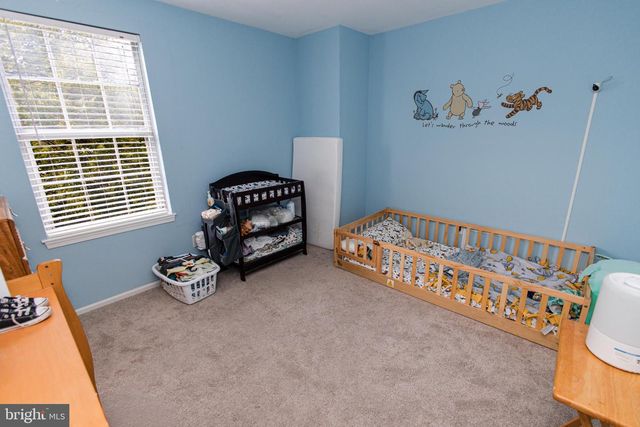 219 KNOLL DR, Blackwood, NJ 08012