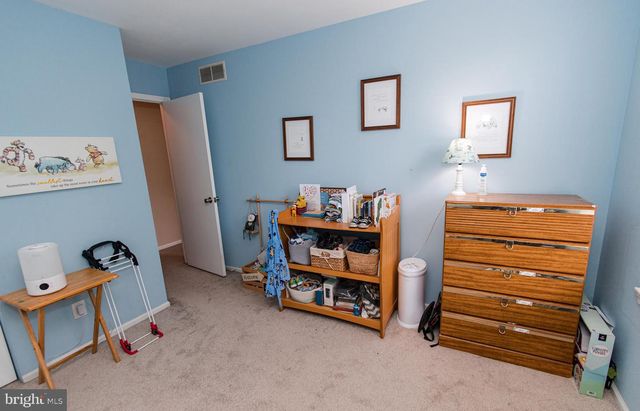 219 KNOLL DR, Blackwood, NJ 08012