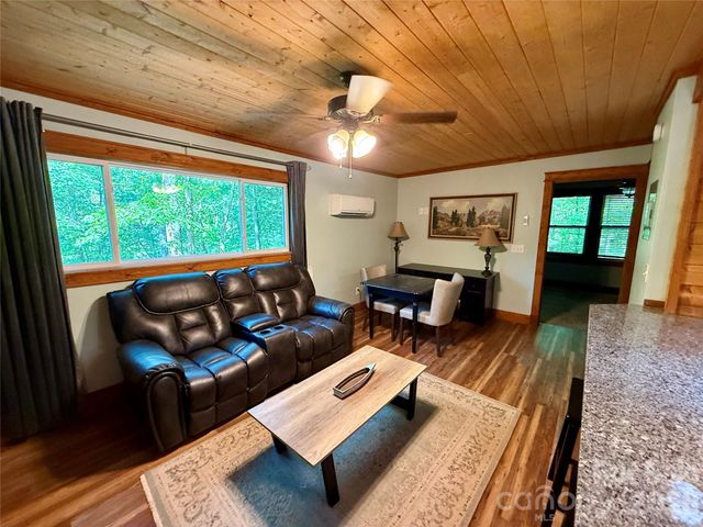 10 Lakemont Cottage Trail 10A, Flat Rock, NC 28731