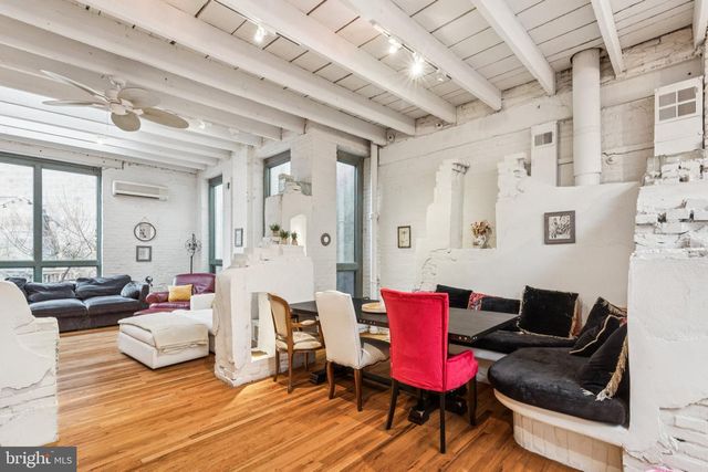 2310 SOUTH ST, Philadelphia, PA 19146