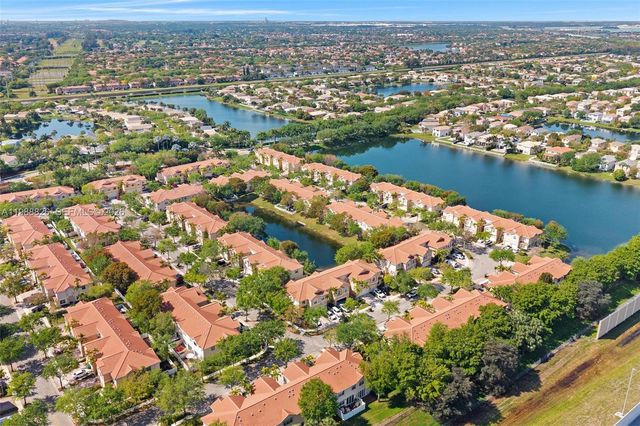 12471 SW 42nd St, Miramar, FL 33027