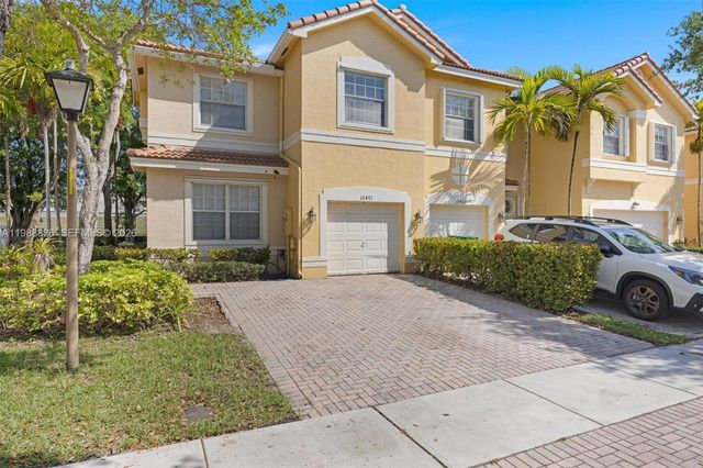 12471 SW 42nd St, Miramar, FL 33027