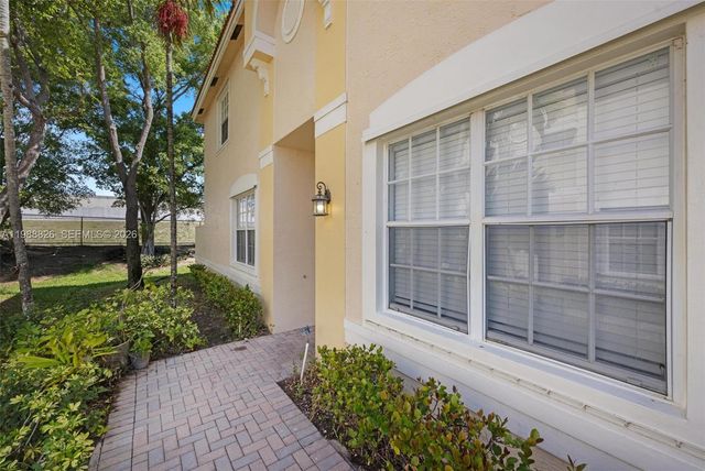 12471 SW 42nd St, Miramar, FL 33027