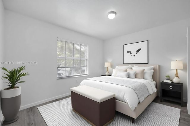 12471 SW 42nd St, Miramar, FL 33027