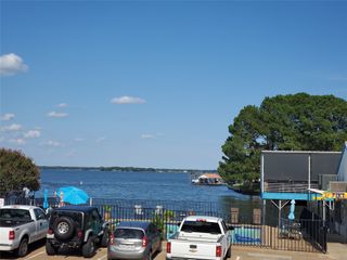 1933 Island Circle B204, Tool, TX 75143