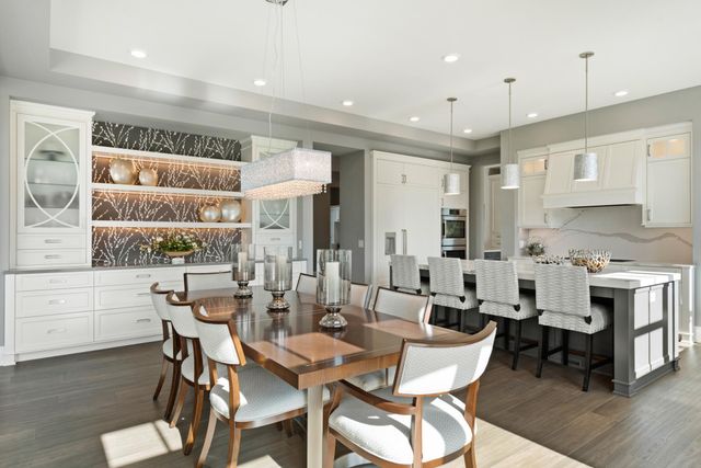 5095 Kelsey Terrace, Edina, MN 55436