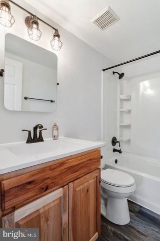 600 MOUNTAIN VIEW DR, Front Royal, VA 22630