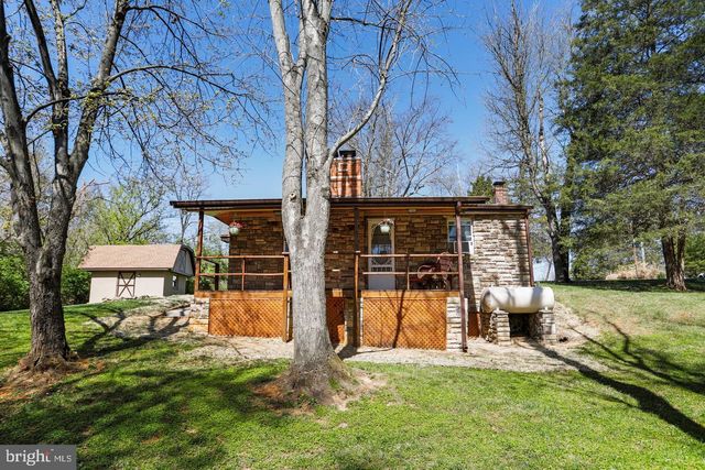600 MOUNTAIN VIEW DR, Front Royal, VA 22630