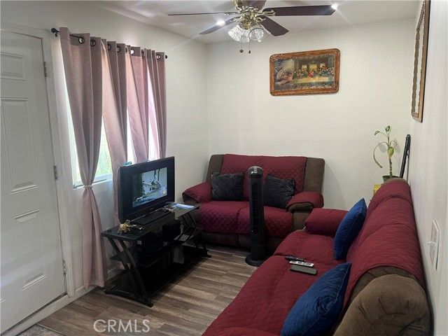 13260 Raven Street, Sylmar (los Angeles), CA 91342