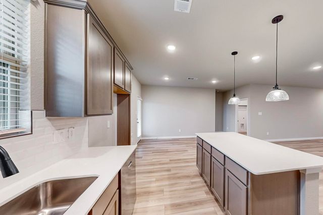 3112 Dixondale Drive, Fort Worth, TX 76108