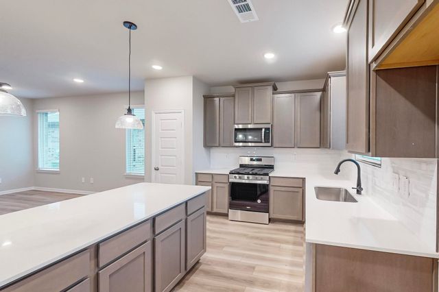 3112 Dixondale Drive, Fort Worth, TX 76108