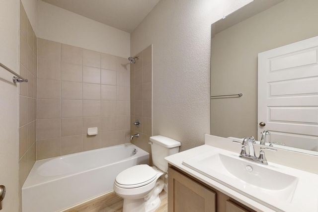 3112 Dixondale Drive, Fort Worth, TX 76108