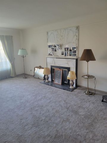 23155 Raven Avenue, Eastpointe, MI 48021