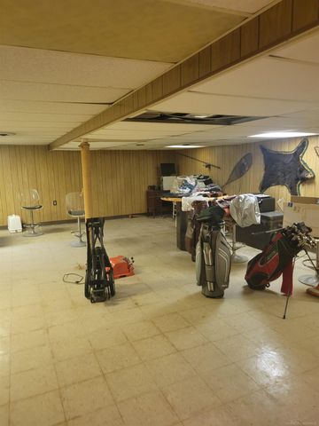 23155 Raven Avenue, Eastpointe, MI 48021