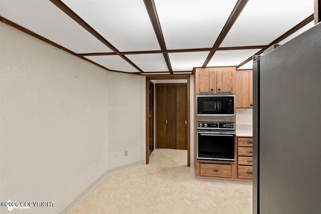 19605 Pribilof Loop, Eagle River, AK 99577