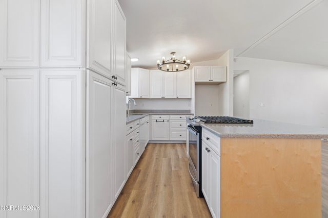 808 Brandy Court, Dayton, NV 89403