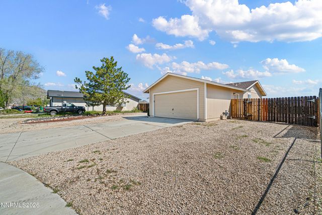 808 Brandy Court, Dayton, NV 89403