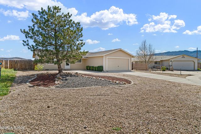 808 Brandy Court, Dayton, NV 89403