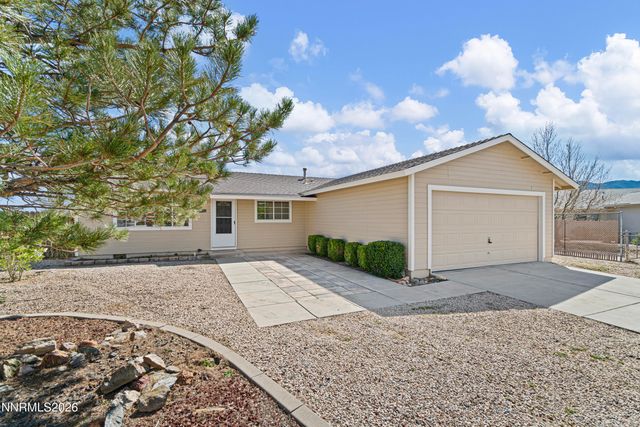 808 Brandy Court, Dayton, NV 89403
