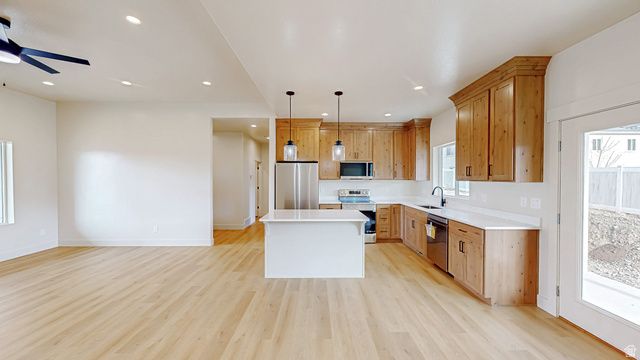 1062 N 580 E, Nephi, UT 84648