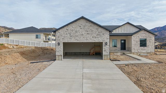 1062 N 580 E, Nephi, UT 84648