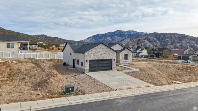 1062 N 580 E, Nephi, UT 84648