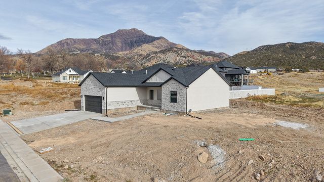 1062 N 580 E, Nephi, UT 84648