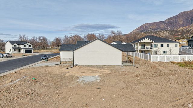 1062 N 580 E, Nephi, UT 84648