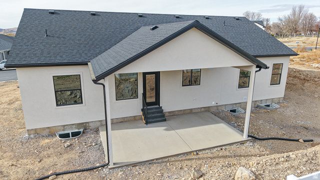 1062 N 580 E, Nephi, UT 84648
