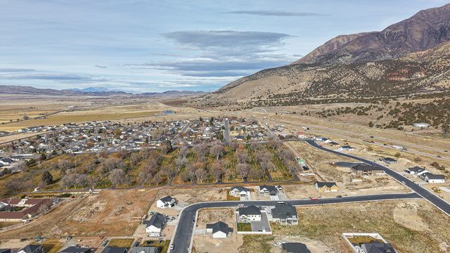 1062 N 580 E, Nephi, UT 84648