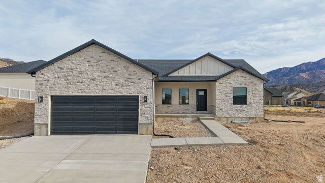 1062 N 580 E, Nephi, UT 84648