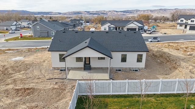 1062 N 580 E, Nephi, UT 84648