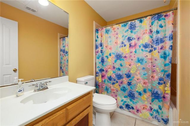 2716 Duke Avenue, Mcallen, TX 78504