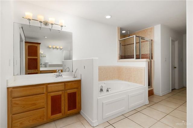 2716 Duke Avenue, Mcallen, TX 78504