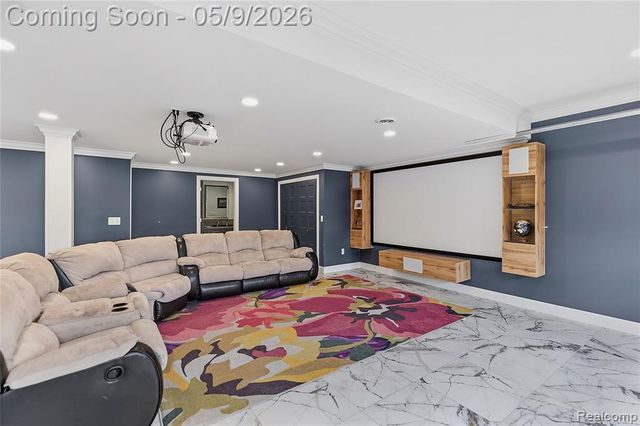 65565 Dequindre Road, Oakland, MI 48363