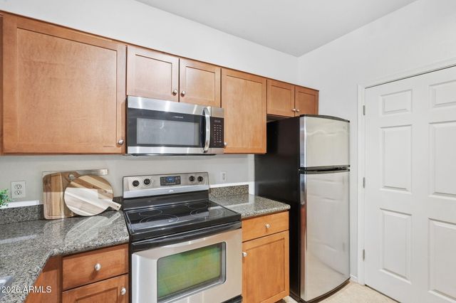 5345 E VAN BUREN Street 380, Phoenix, AZ 85008