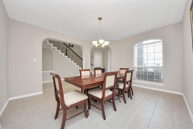 11611 Beckton Cypress Drive, Tomball, TX 77377
