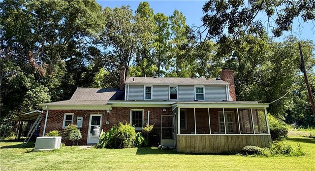 2224 Kings HWY, Suffolk, VA 23435