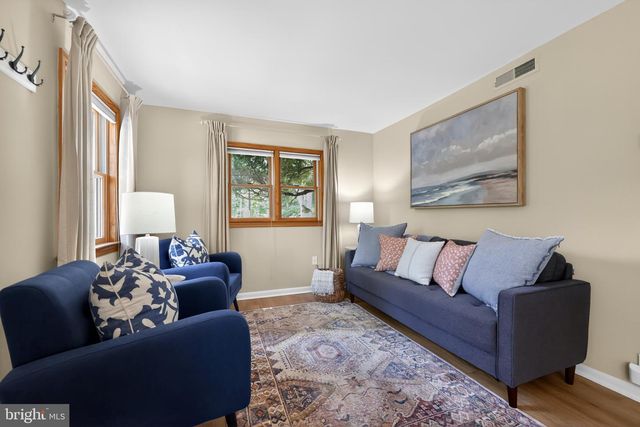 1231 ROBIN HILL RD, Media, PA 19063