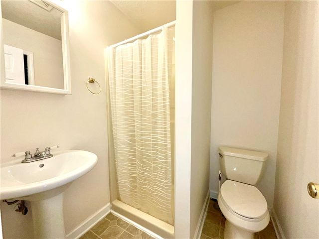 331 Gaston Circle, Westminster, SC 29693