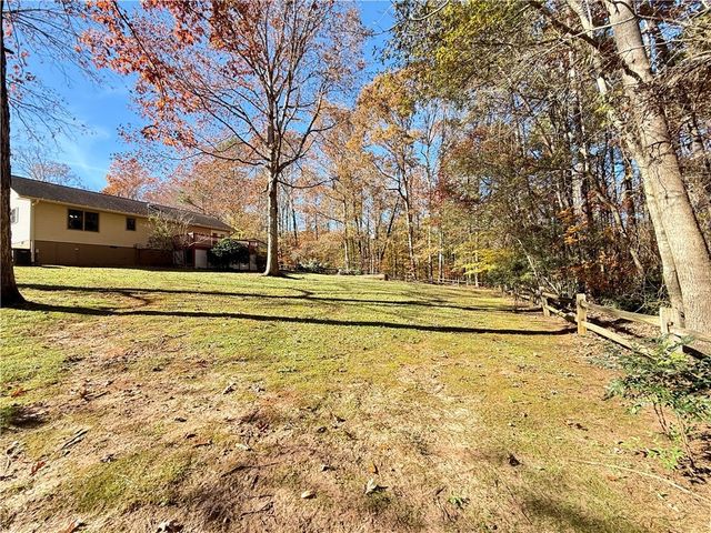 331 Gaston Circle, Westminster, SC 29693