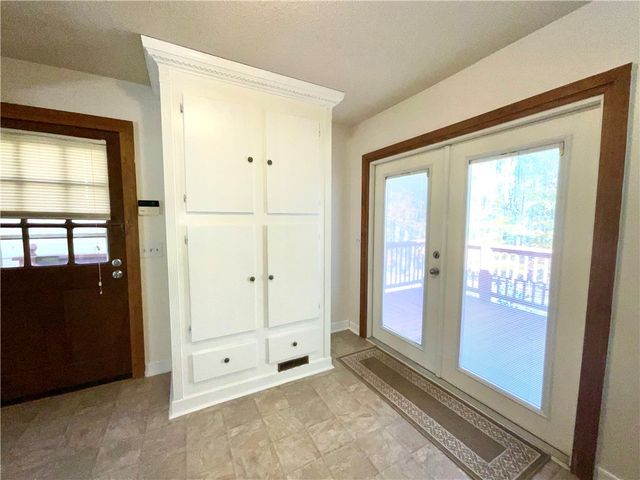 331 Gaston Circle, Westminster, SC 29693