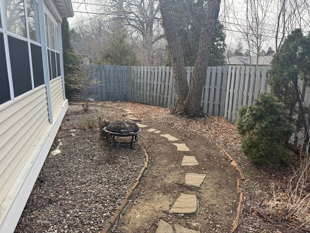 2522 15th Street, Rock Island, IL 61201