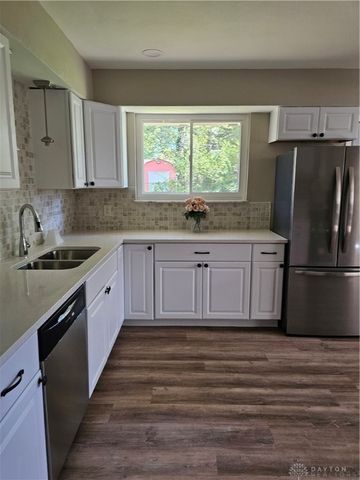 1676 Tennyson Avenue, Dayton, OH 45406