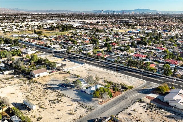 4838 North Tioga Way, Las Vegas, NV 89149