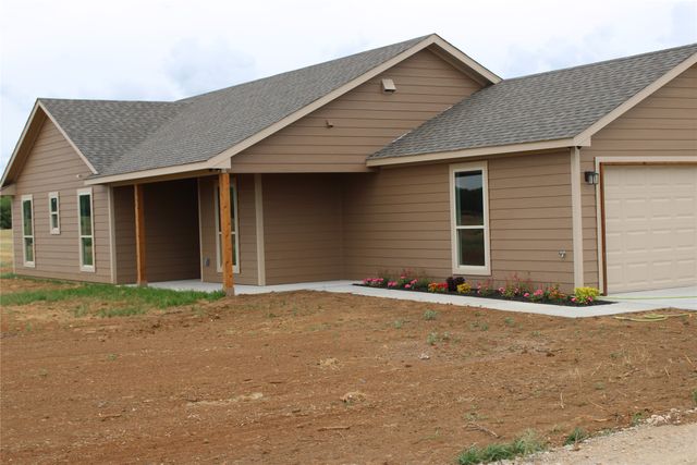 507 Crusher Road, Jacksboro, TX 76458