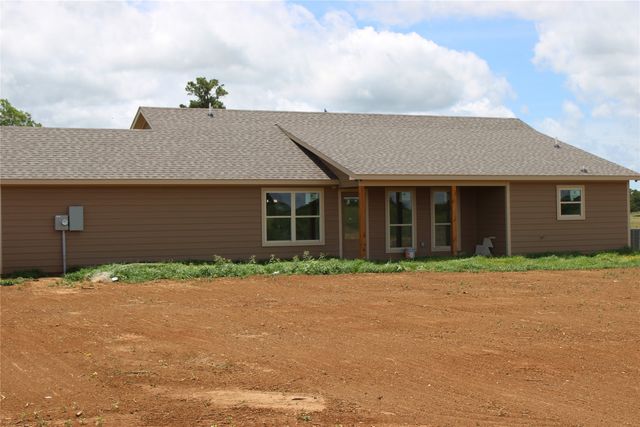 507 Crusher Road, Jacksboro, TX 76458